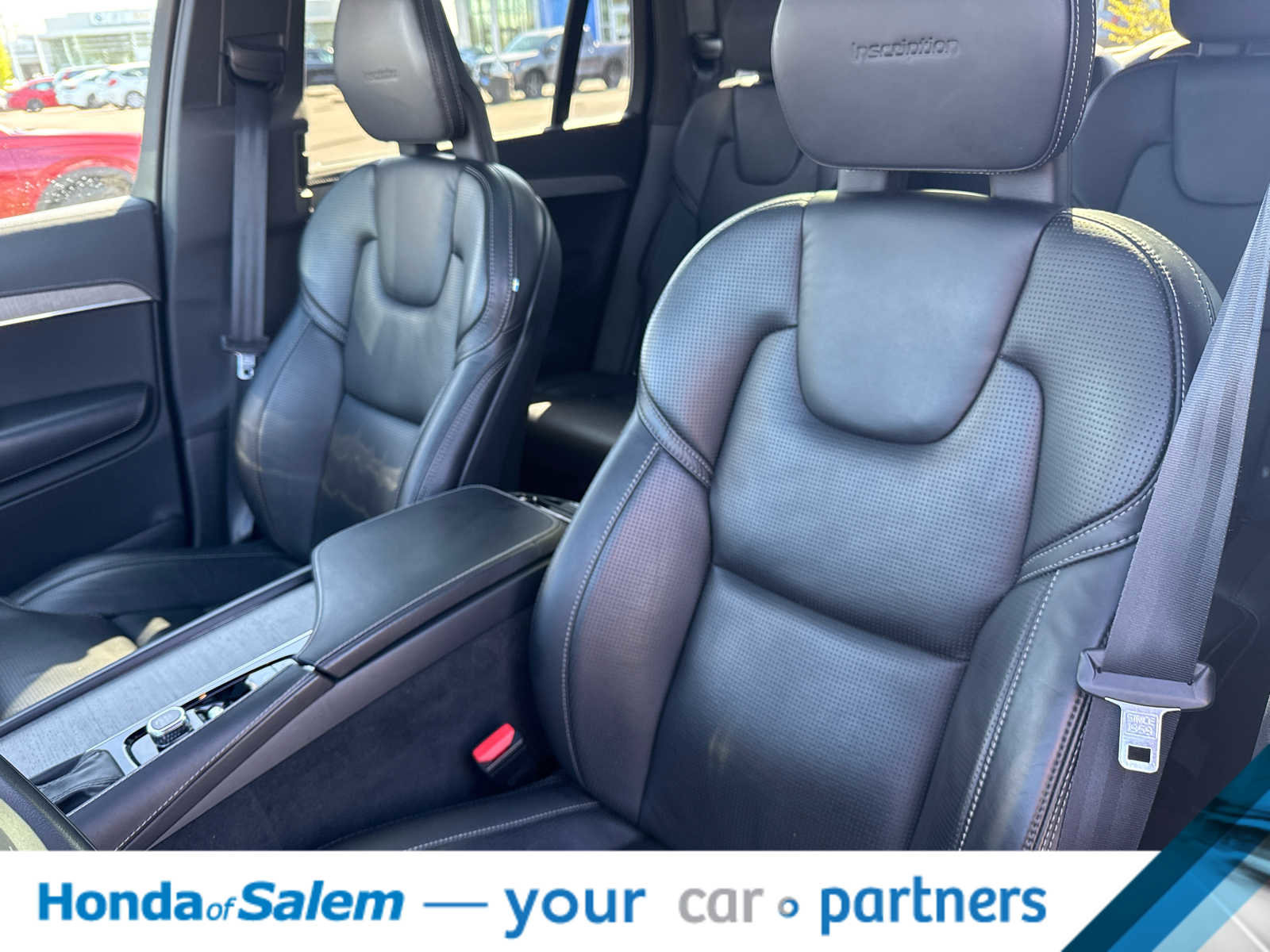 Used 2020 Volvo XC90 T6 Inscription w/ Protection Package image 11