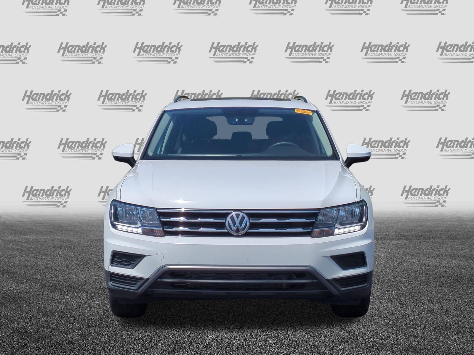 Used 2021 Volkswagen Tiguan SE w/ Panoramic Sunroof Package AWD/4WD image 3