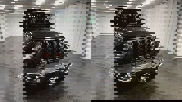 Used 2023 Jeep Gladiator Sport image 3