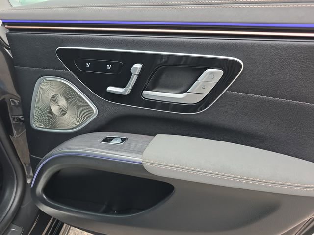 Used 2024 Mercedes-Benz EQS 580 4MATIC Sedan image 41