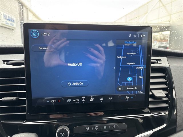 Used 2023 Ford Transit 350 XLT image 12