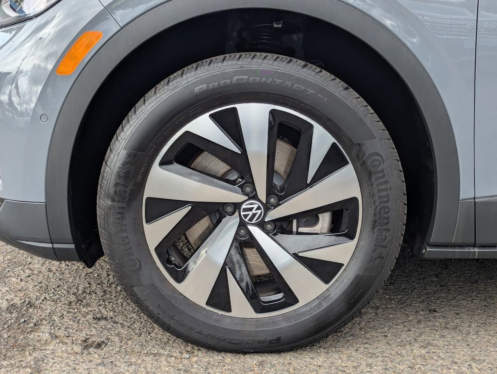 Certified 2023 Volkswagen ID.4 Pro image 35
