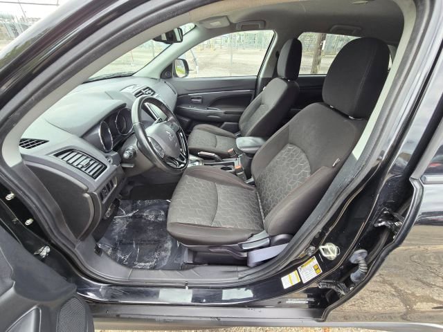 Used 2022 Mitsubishi Outlander Sport SE AWD/4WD image 9