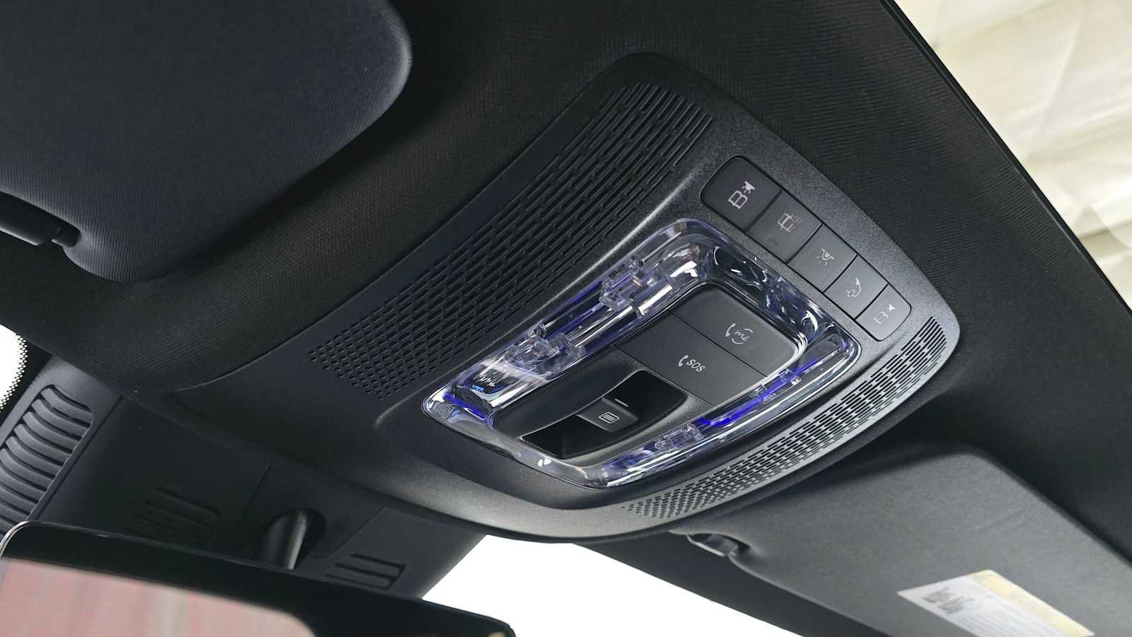 Certified 2026 Mercedes-Benz GLB 250 4MATIC image 33