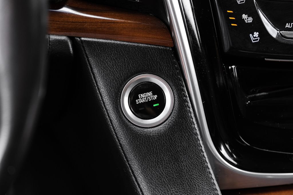 Used 2019 Cadillac Escalade ESV Premium Luxury RWD image 18