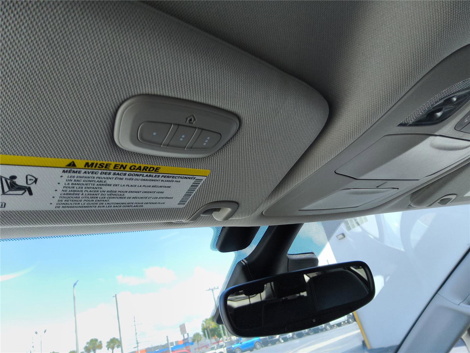 Used 2022 Chrysler Pacifica Touring-L AWD/4WD image 34