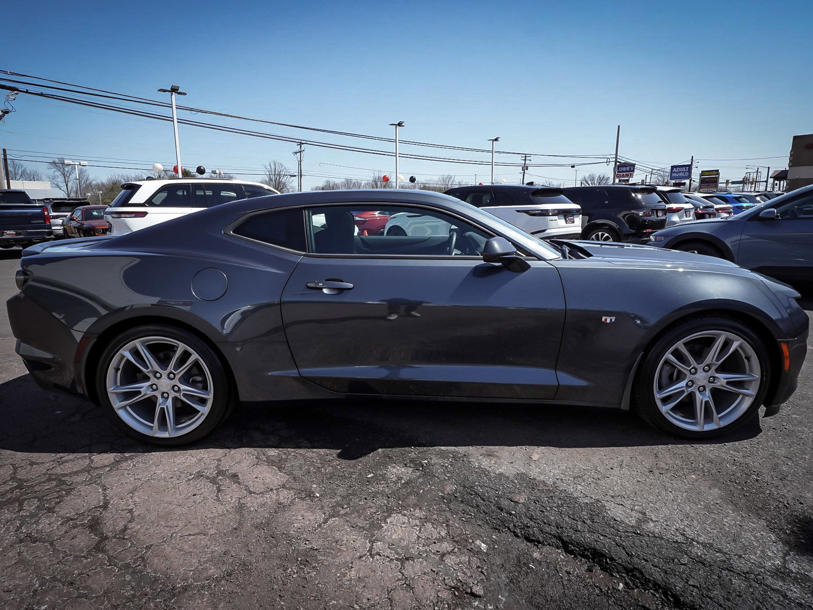 Used 2023 Chevrolet Camaro LT w/ RS Package image 40
