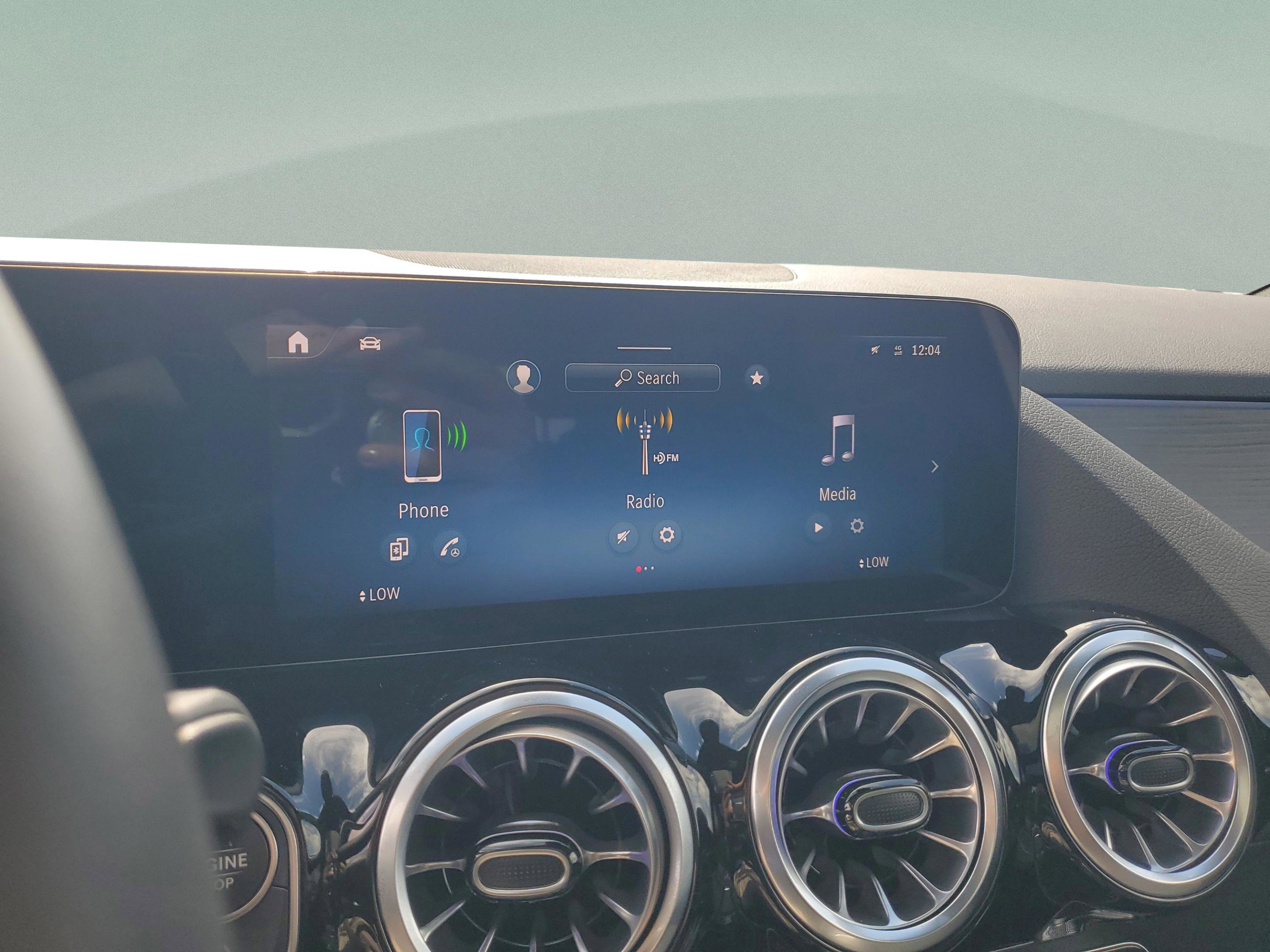 Certified 2025 Mercedes-Benz GLA 250 image 29