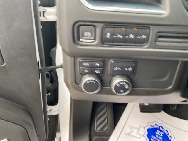 Used 2021 Chevrolet Tahoe LT AWD/4WD image 18