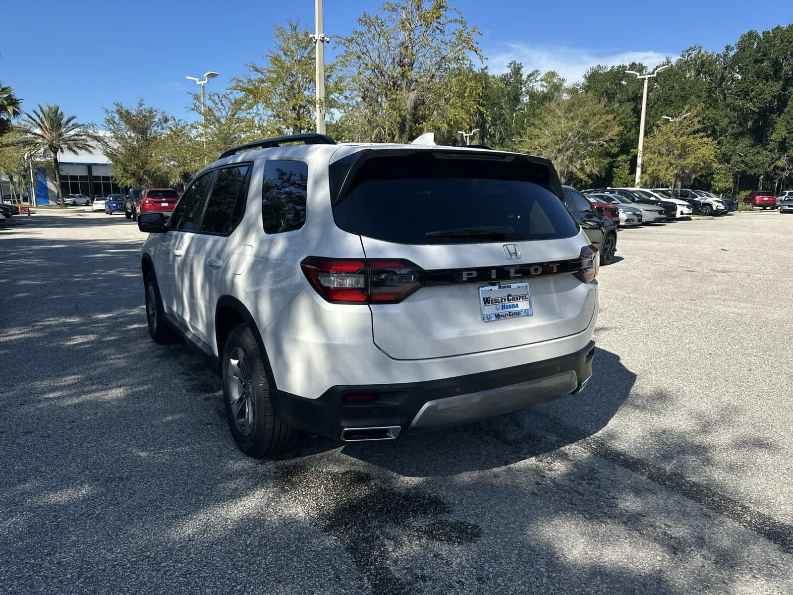 New 2026 Honda Pilot EX-L image 4