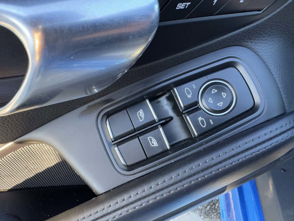 Used 2018 Porsche 718 Cayman S image 34