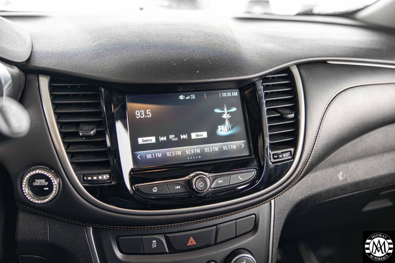 Used 2017 Chevrolet Trax LT w/ Sun & Sound Package image 14