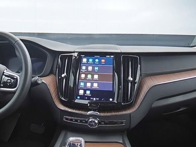 Used 2024 Volvo XC60 T8 Ultimate w/ Climate Package AWD/4WD image 19