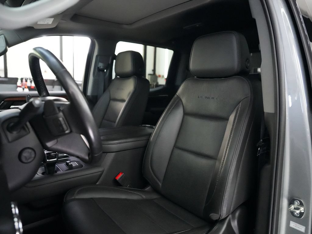 Used 2023 GMC Sierra 1500 Denali w/ Denali Reserve Package AWD/4WD image 28