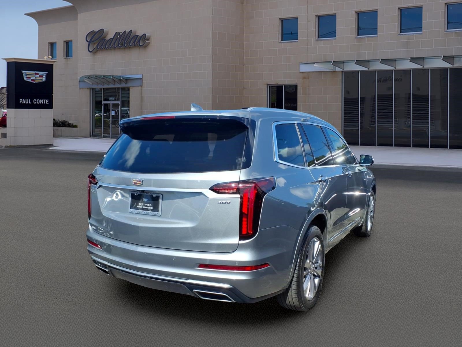 Certified 2023 Cadillac XT6 Premium Luxury AWD/4WD image 4