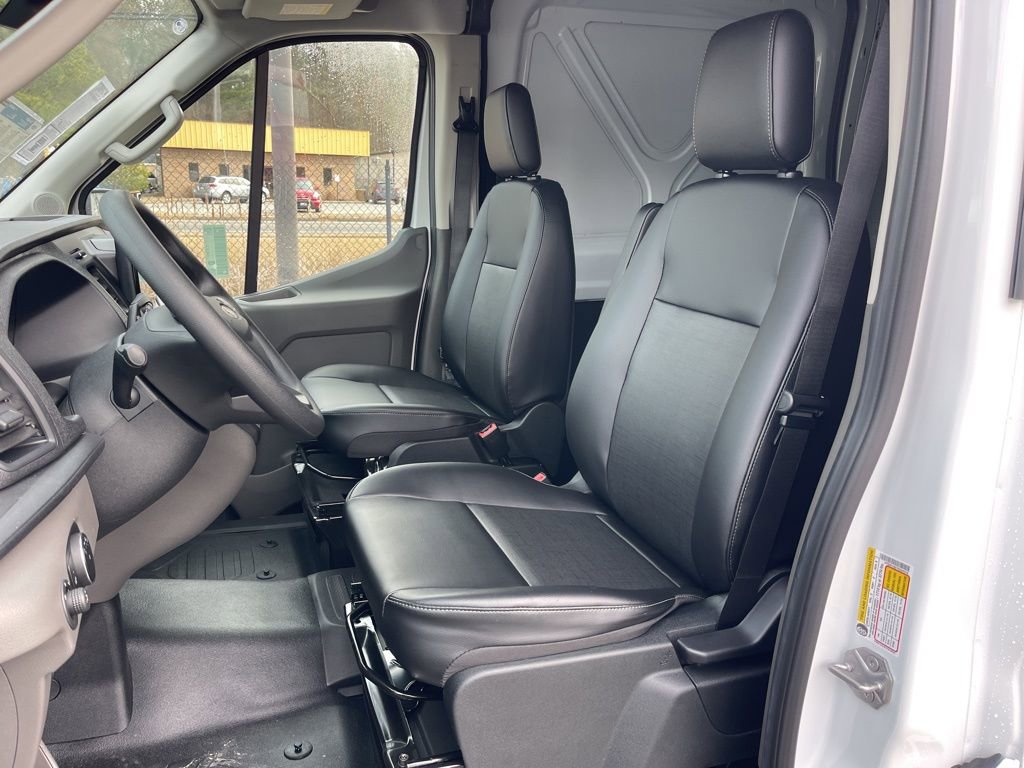 New 2026 Ford Transit 250 148 Medium Roof image 16