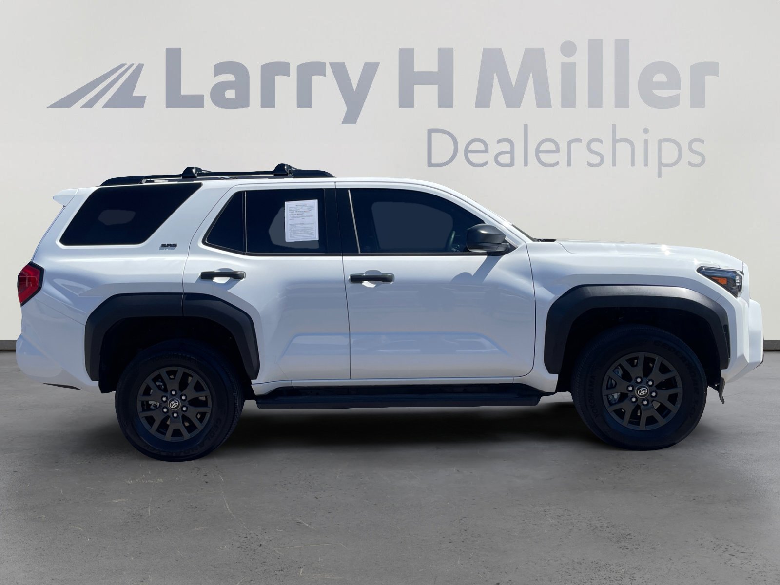 Used 2025 Toyota 4Runner SR5 image 6