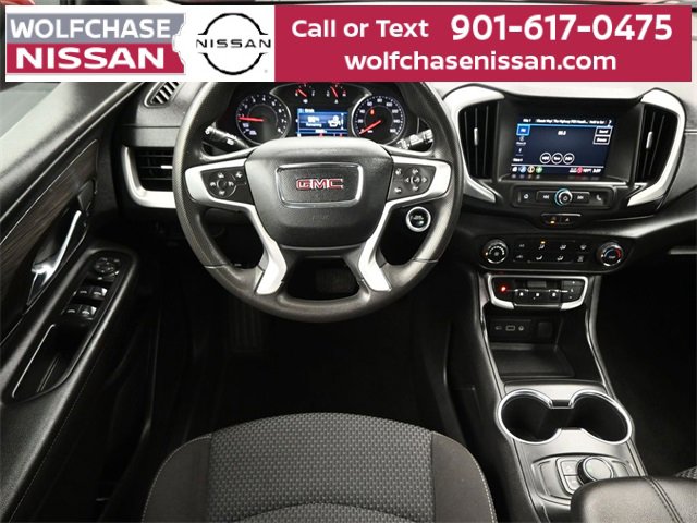 Used 2023 GMC Terrain SLE image 12