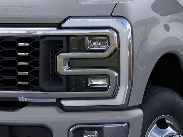 New 2026 Ford F350 Platinum w/ Platinum Plus Package AWD/4WD image 18