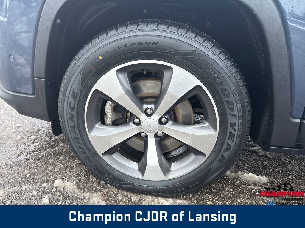 Used 2021 Jeep Cherokee Limited w/ Elite Package image 30