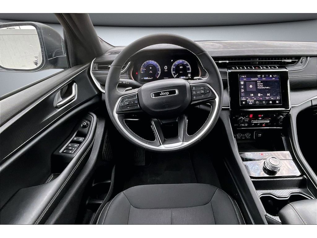 Certified 2025 Jeep Grand Cherokee L Laredo w/ Luxury Tech Group I image 6