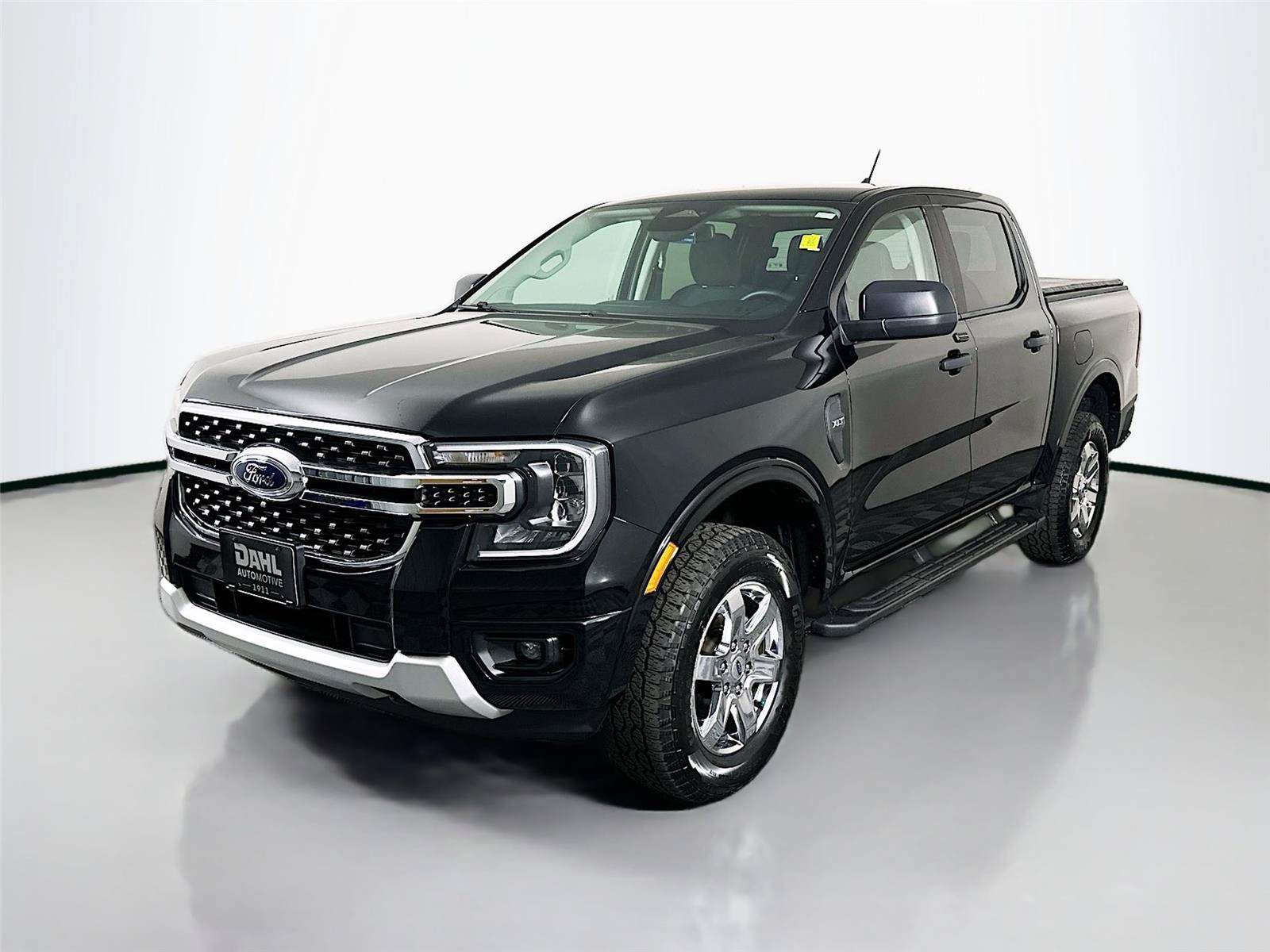 Used 2025 Ford Ranger XLT w/ Equipment Group 301A High AWD/4WD image 4