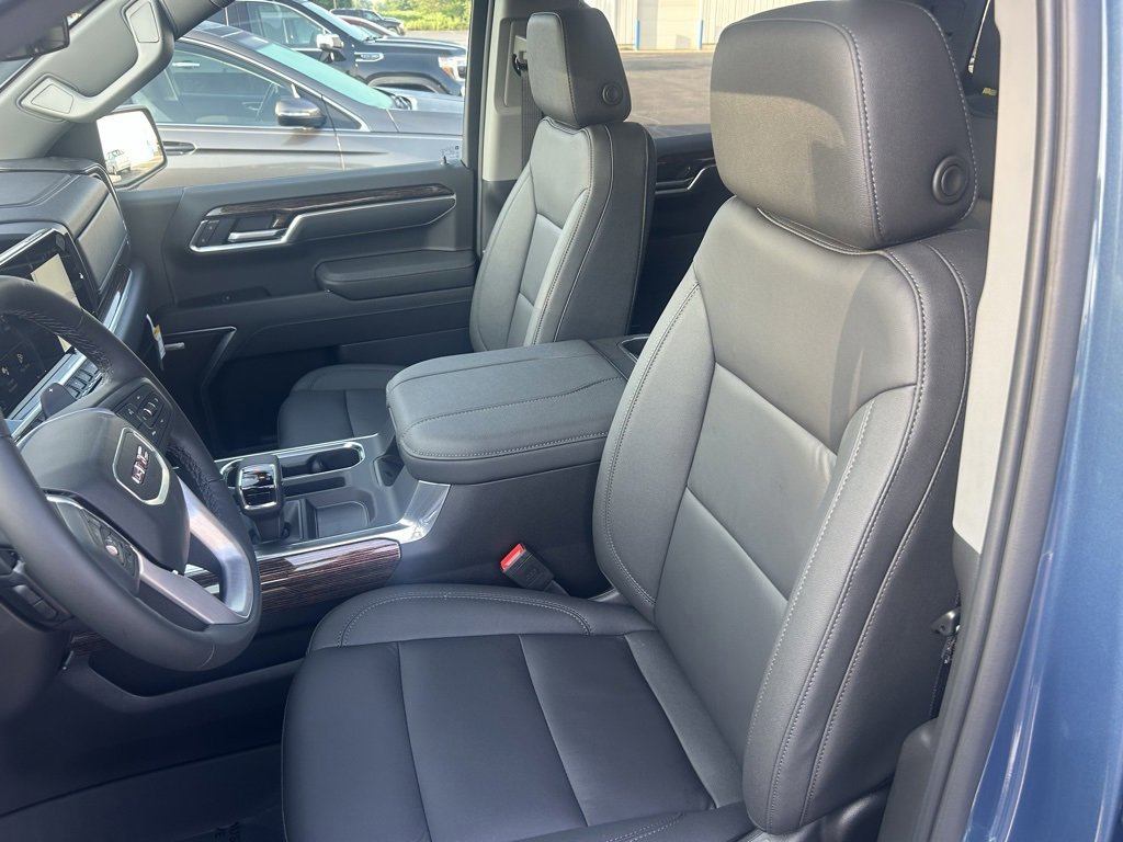 New 2026 GMC Sierra 1500 Elevation w/ Elevation Premium Package image 10