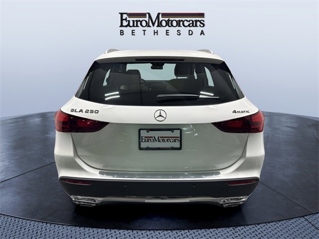 Used 2025 Mercedes-Benz GLA 250 4MATIC image 4