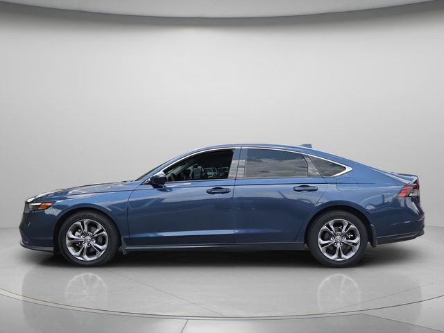 Used 2024 Honda Accord EX image 3