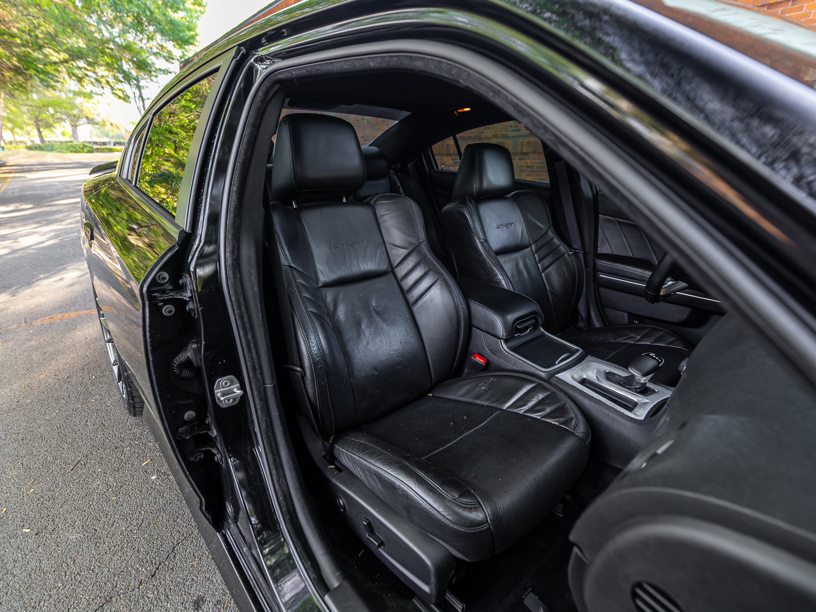 Used 2016 Dodge Charger SRT w/ Harman/Kardon Audio Group image 14