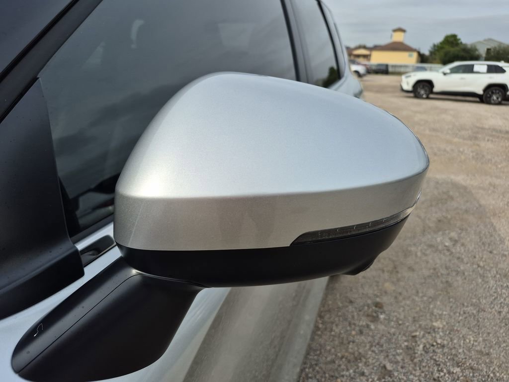 New 2026 Mitsubishi Outlander SE image 65