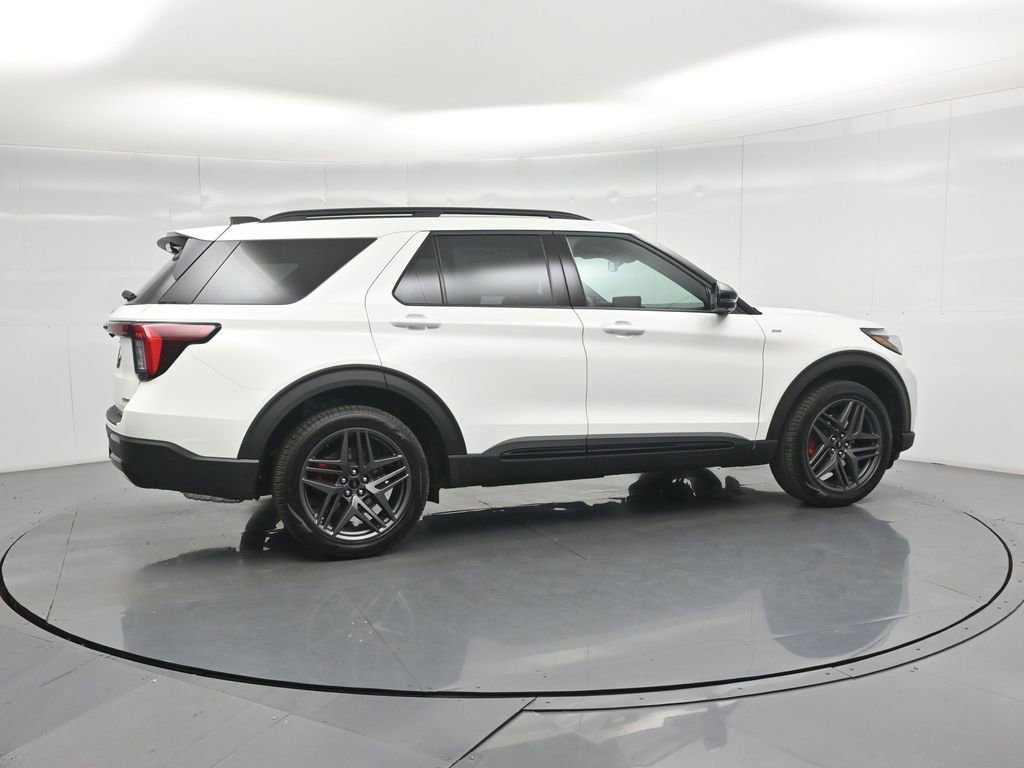 New 2026 Ford Explorer ST-Line w/ ST-Line Street Pack AWD/4WD image 27