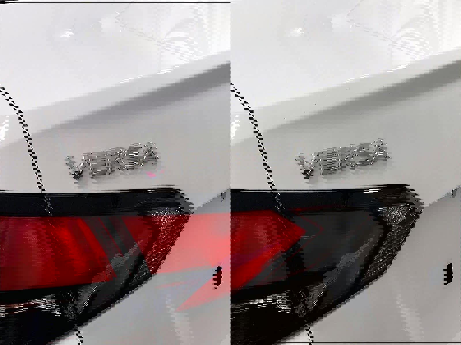 Used 2025 Nissan Versa S w/ Trunk Package image 27