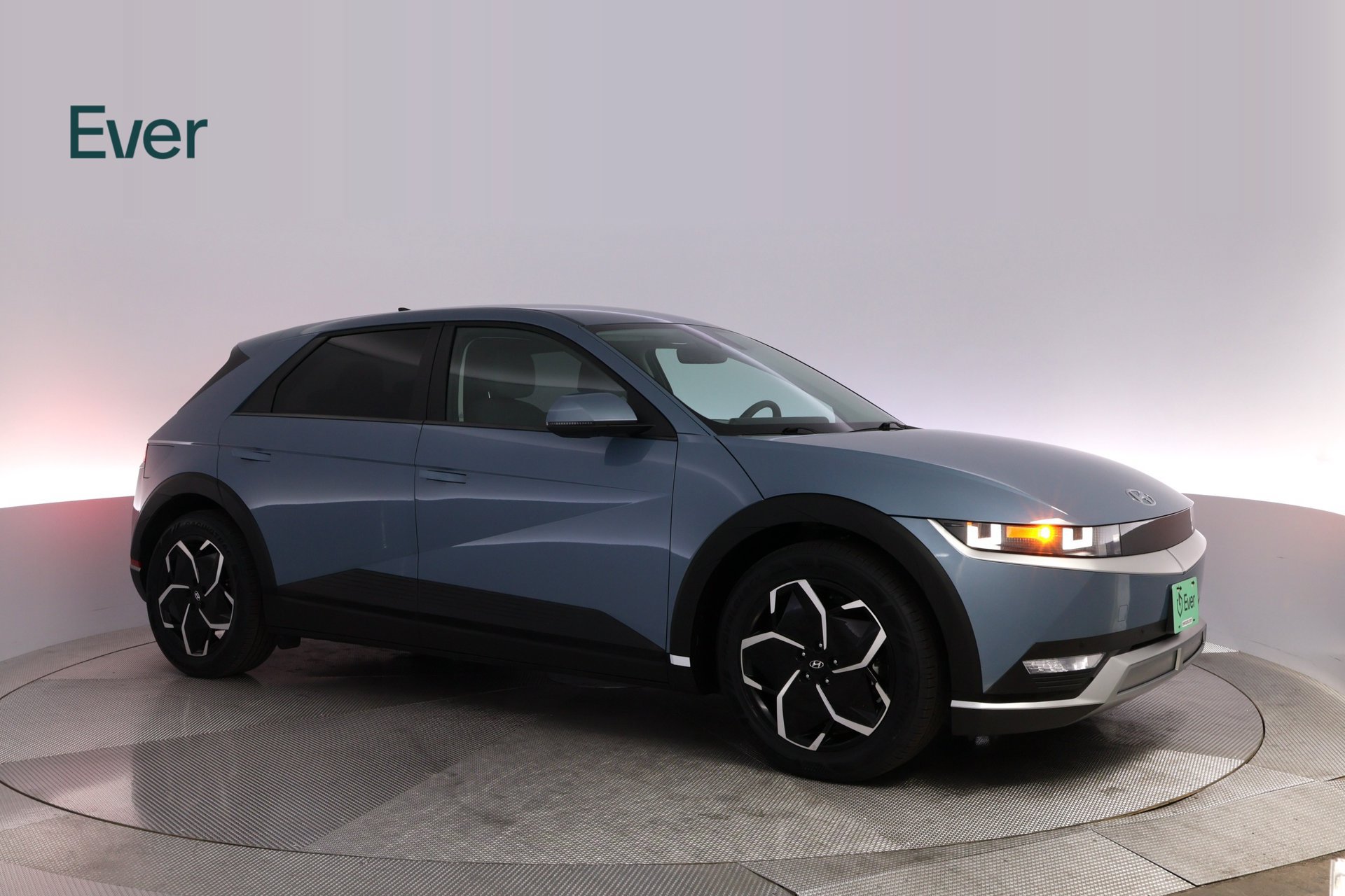 Used 2024 Hyundai Ioniq 5 SEL RWD image 14