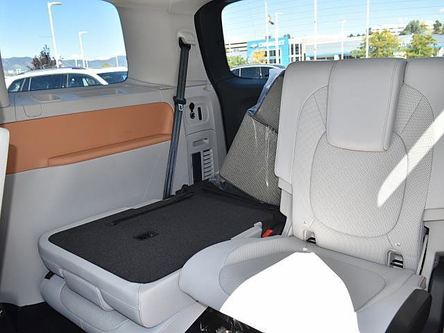 New 2025 Volkswagen ID. Buzz Pro S Plus image 10