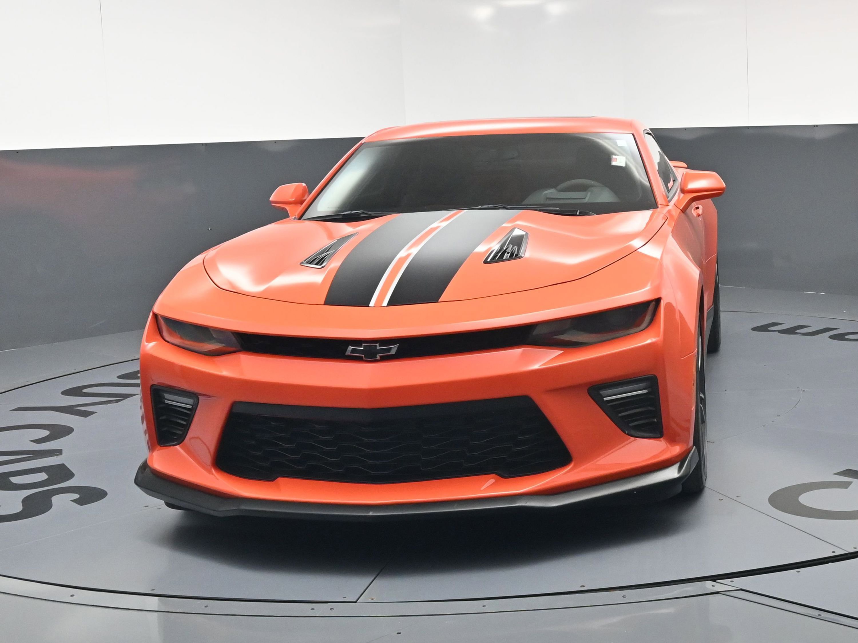 Used 2018 Chevrolet Camaro SS w/ Hot Wheels Edition image 5