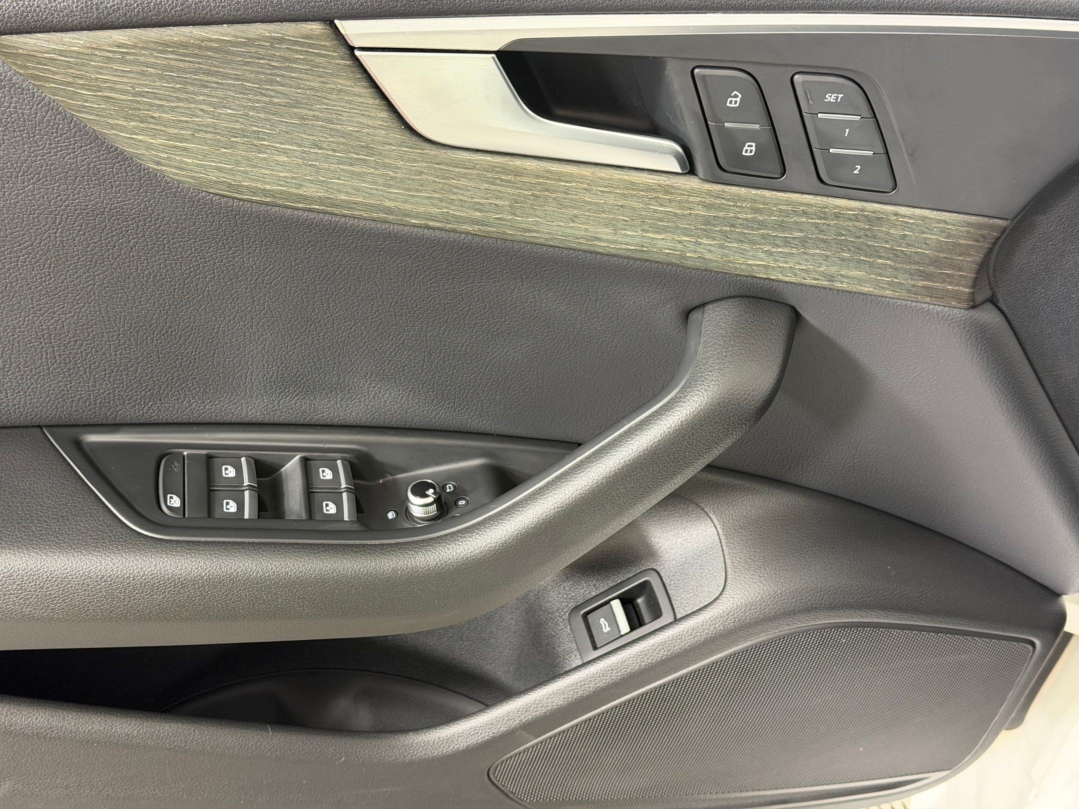 Used 2018 Audi A4 2.0T Premium AWD/4WD image 13