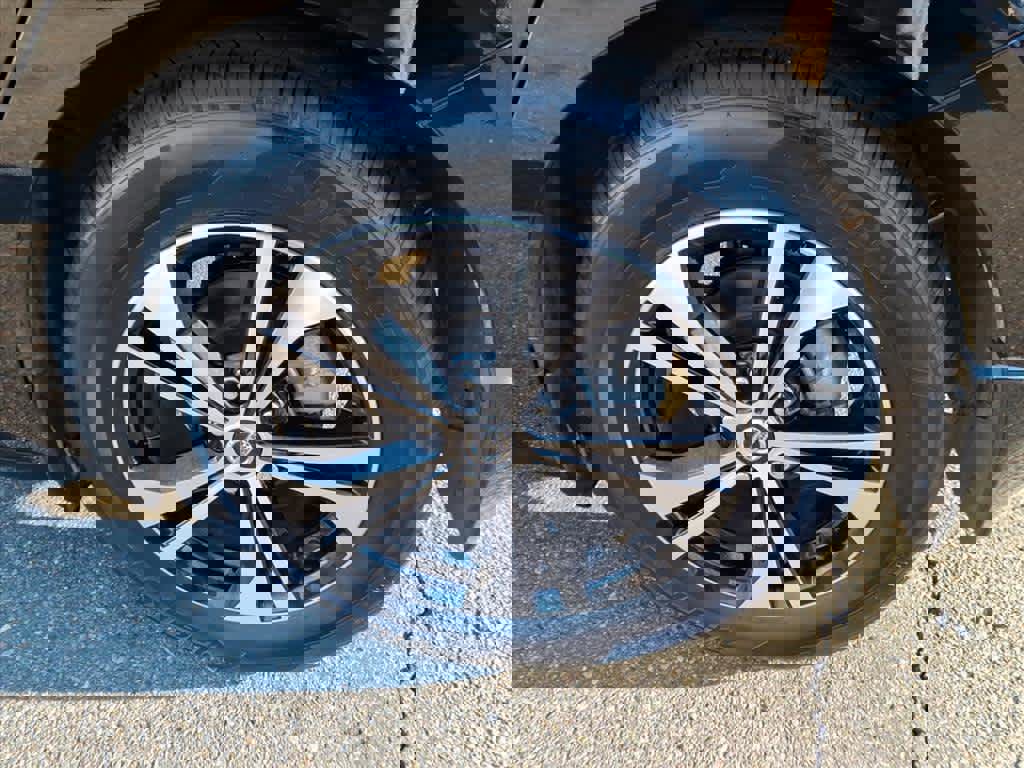 Certified 2023 Nissan Sentra SV image 8