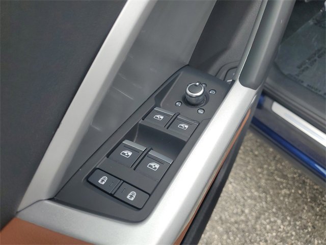 Used 2024 Audi Q3 2.0T Premium Plus w/ Premium Plus Package image 19