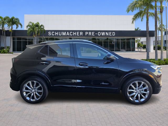 Used 2024 Buick Encore GX Avenir w/ Avenir Technology Package AWD/4WD image 8