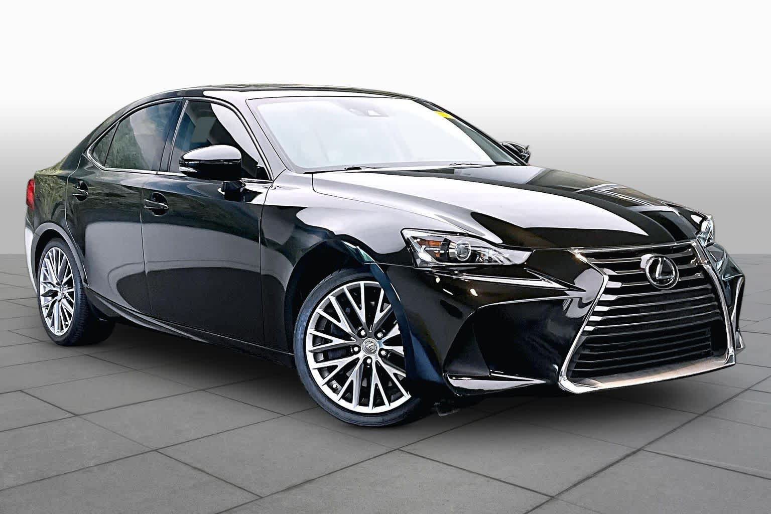 Used 2019 Lexus IS 300 w/ Navigation Package RWD image 3
