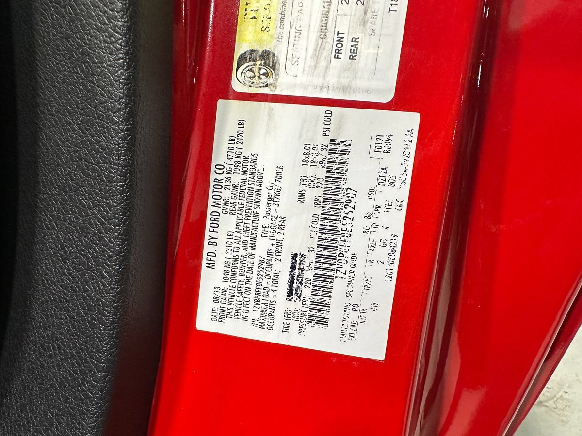 Used 2014 Ford Mustang GT Premium RWD image 32