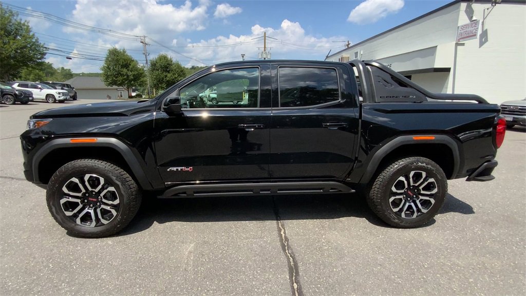 New 2025 GMC Canyon AT4 w/ Nightfall Edition image 6