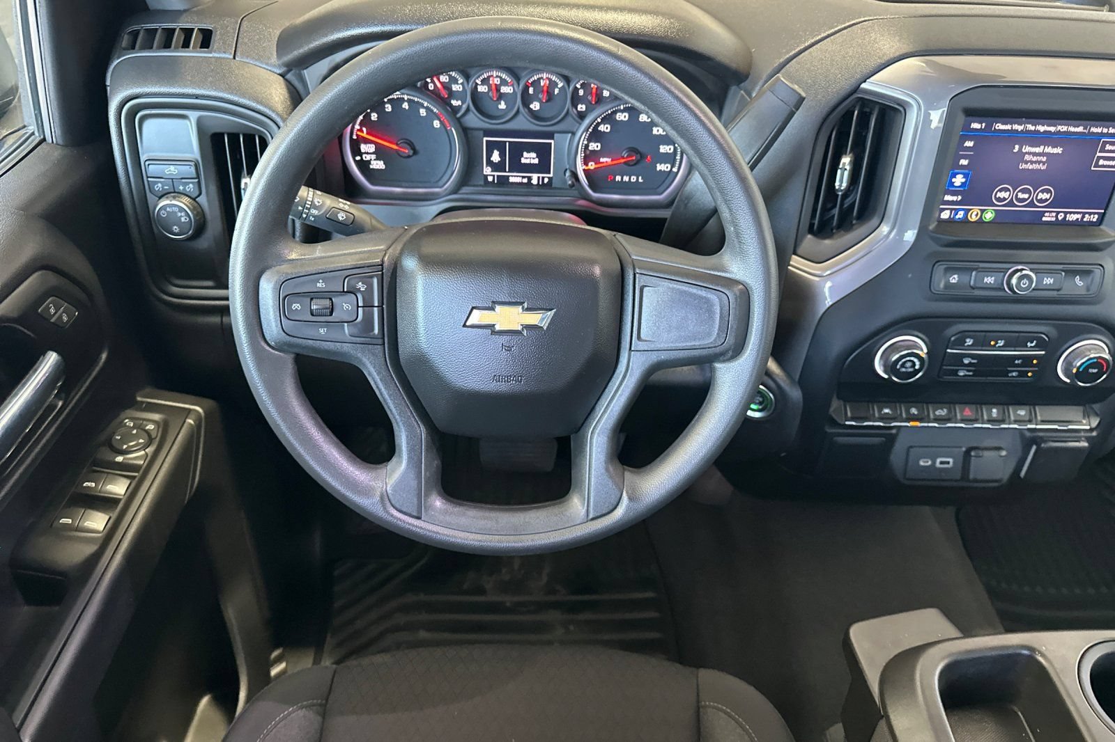 Used 2023 Chevrolet Silverado 1500 Custom RWD image 14