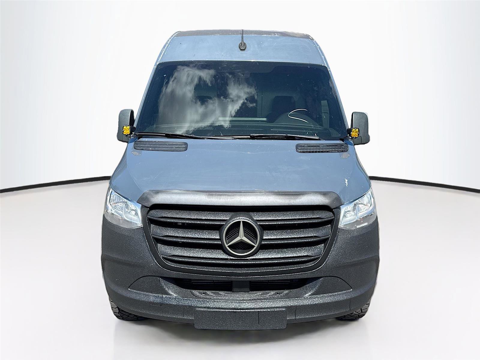Used 2019 Mercedes-Benz Sprinter 144 image 8