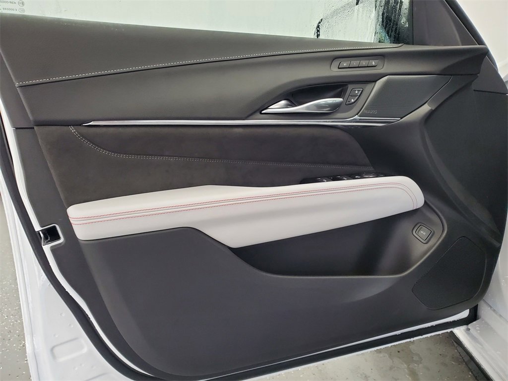 New 2026 Cadillac CT4 V Blackwing w/ Driver Assist Package image 9