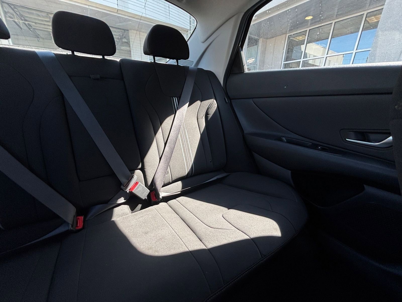 Used 2025 Hyundai Elantra SEL image 44
