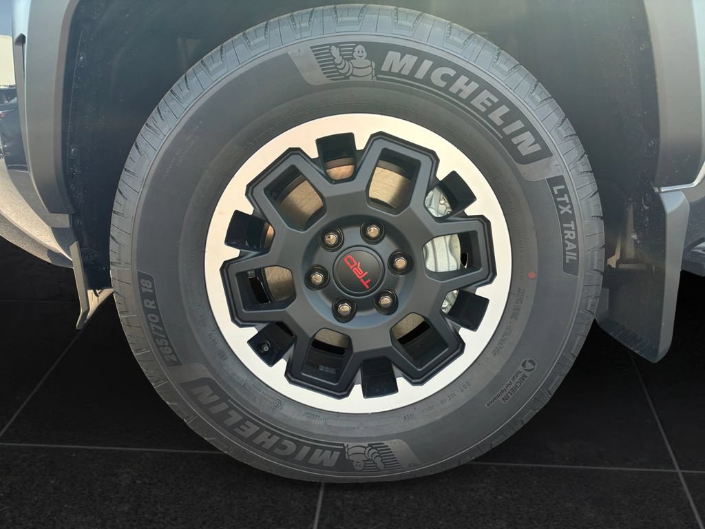 New 2026 Toyota 4Runner TRD Off-Road AWD/4WD image 9
