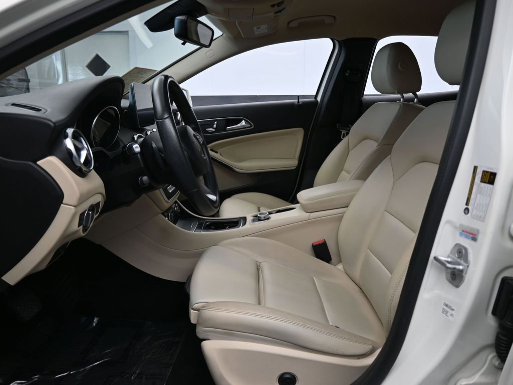 Used 2018 Mercedes-Benz GLA 250 image 11