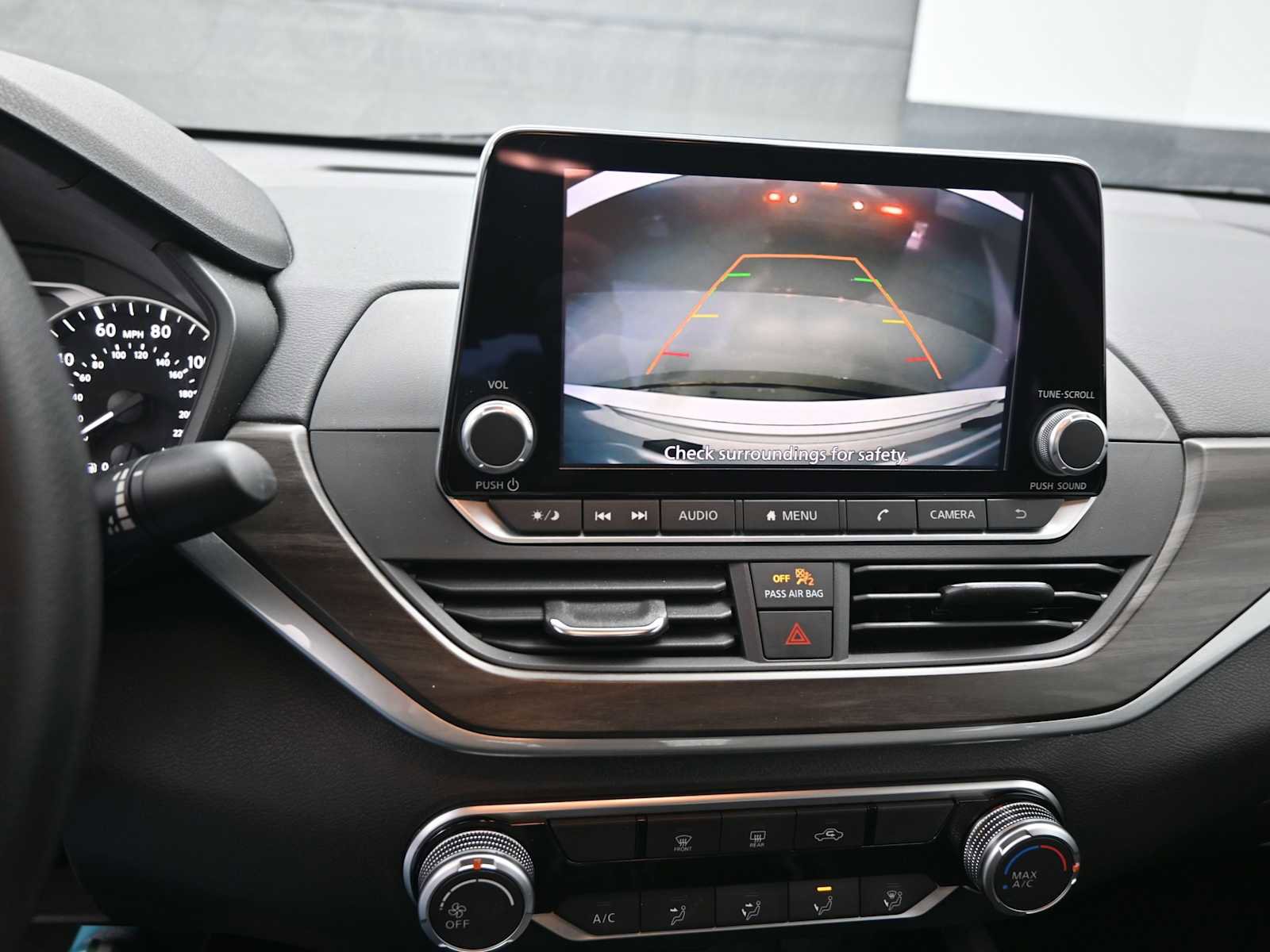 Used 2023 Nissan Altima 2.5 SV image 14